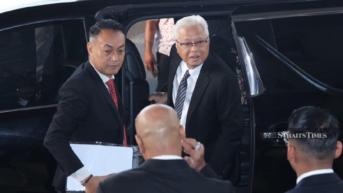 Ex-PM Ismail Sabri Faces Charges Over Asset Declaration Failure