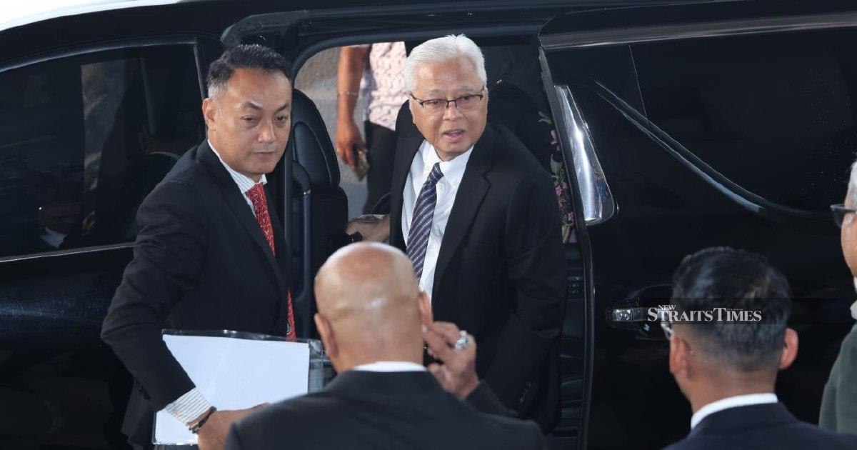 Ex-PM Ismail Sabri Faces Charges Over Asset Declaration Failure