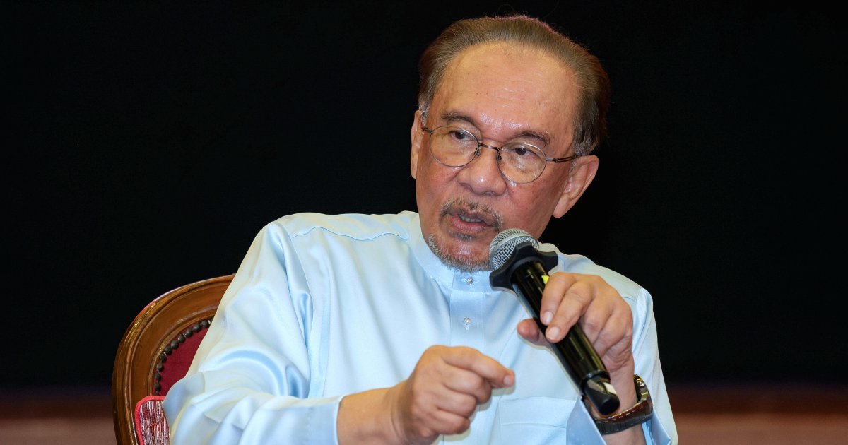 PAS Criticises Anwar's Taiwan-China Stance, Urging Focus on Peaceful Dialogue