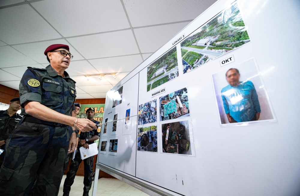 Authorities Crack Down on Illegal E-Waste Network in Ipoh, Arrest 14 Suspects