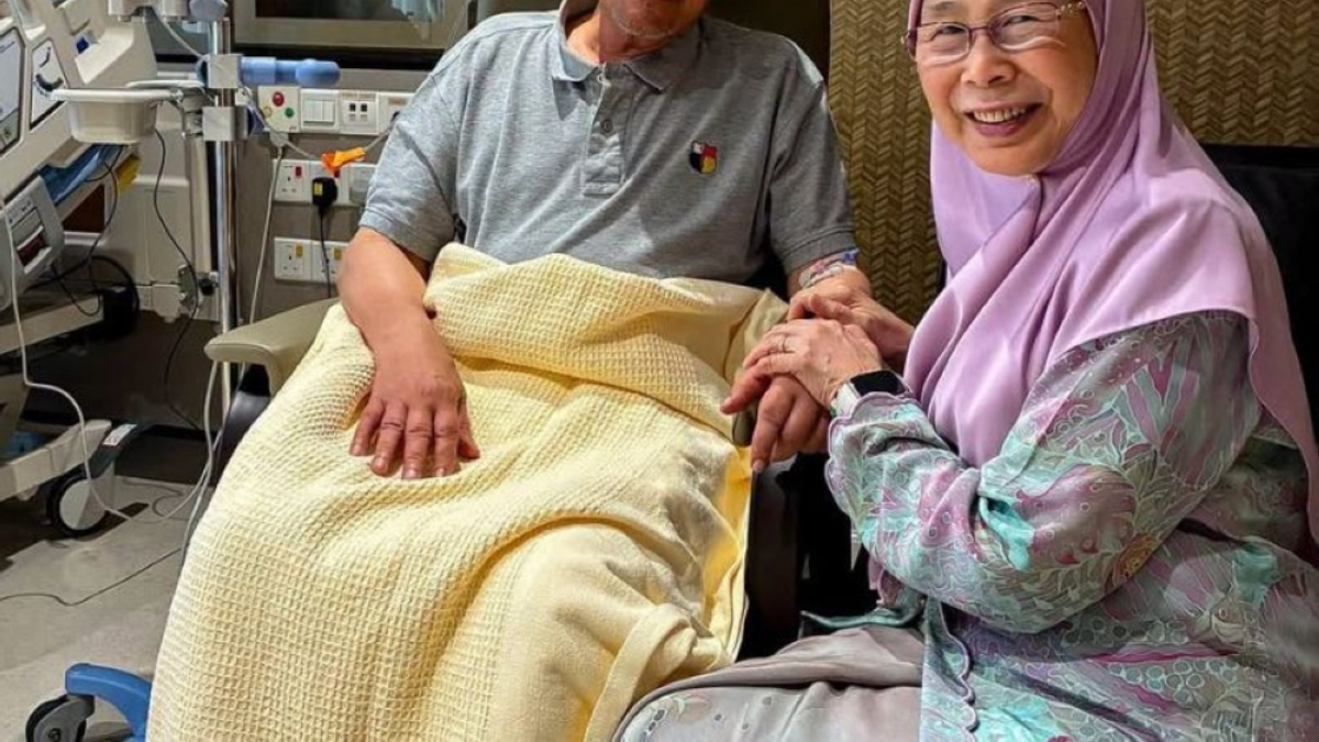 PM Anwar Expected to Return Home Today Following Hernia Surgery