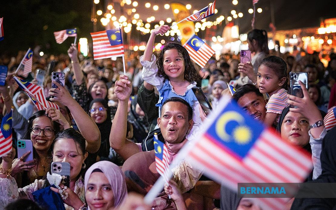 Malaysia Celebrates 69th National Day Eve with Patriotic Fervour Across the Country