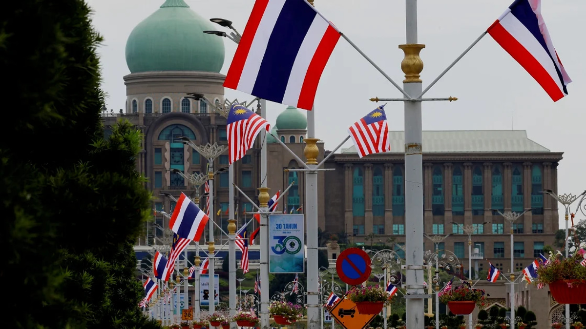 Thai PM Anutin to Visit Malaysia, Open New Border Corridor with Anwar