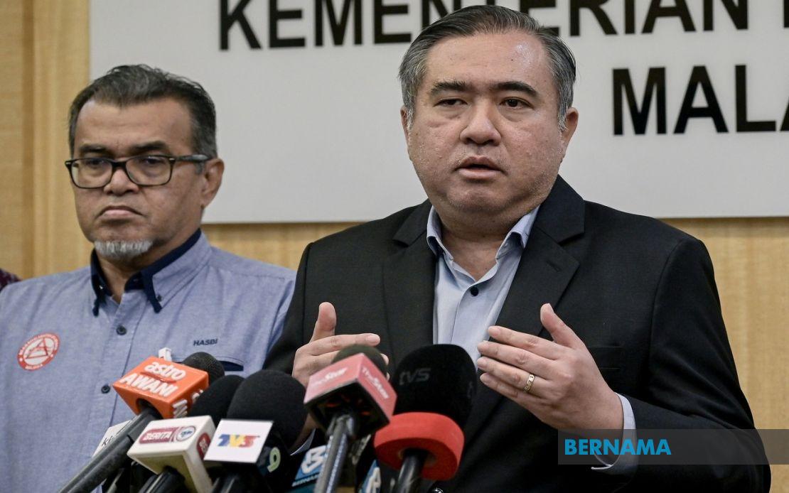 Government Does Not Meddle in Port Leadership Decisions, Says Transport Minister Loke