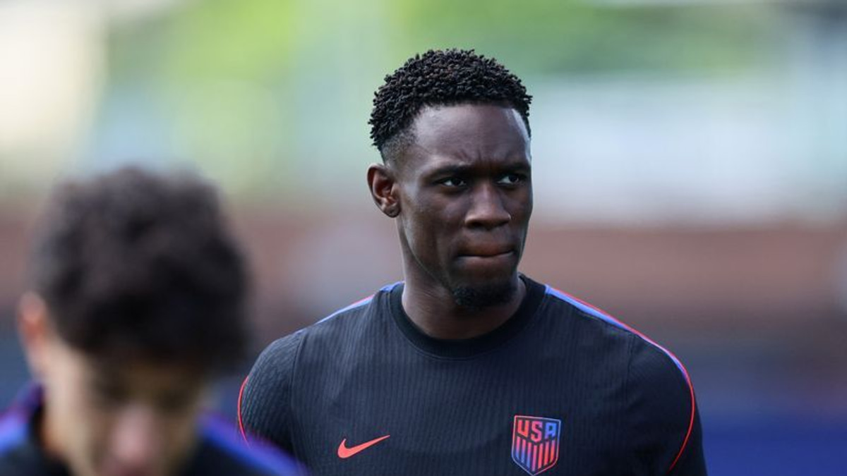 FIFA's Balogun Decision Sparks Integrity Row After Trump Intervention