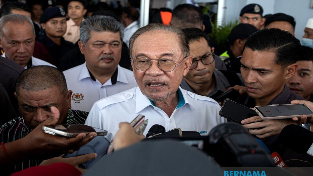 PM Warns Coalition Partners Against Attacking Federal Government During State Campaigns