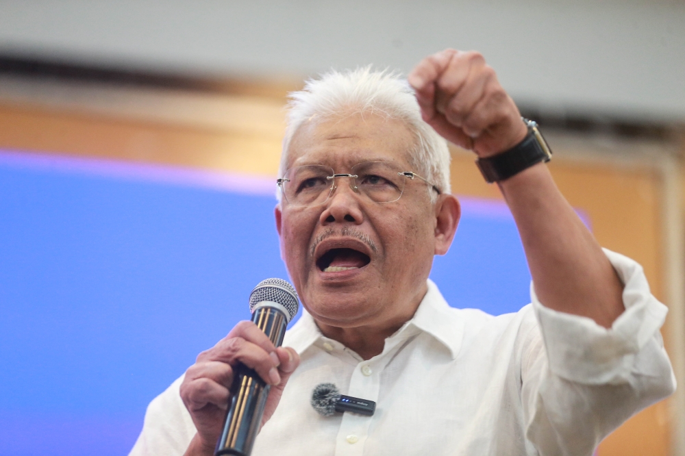 Jalaluddin Alias in Frame for Negeri Sembilan Top Post if Coalition Wins, Hamzah Confirms