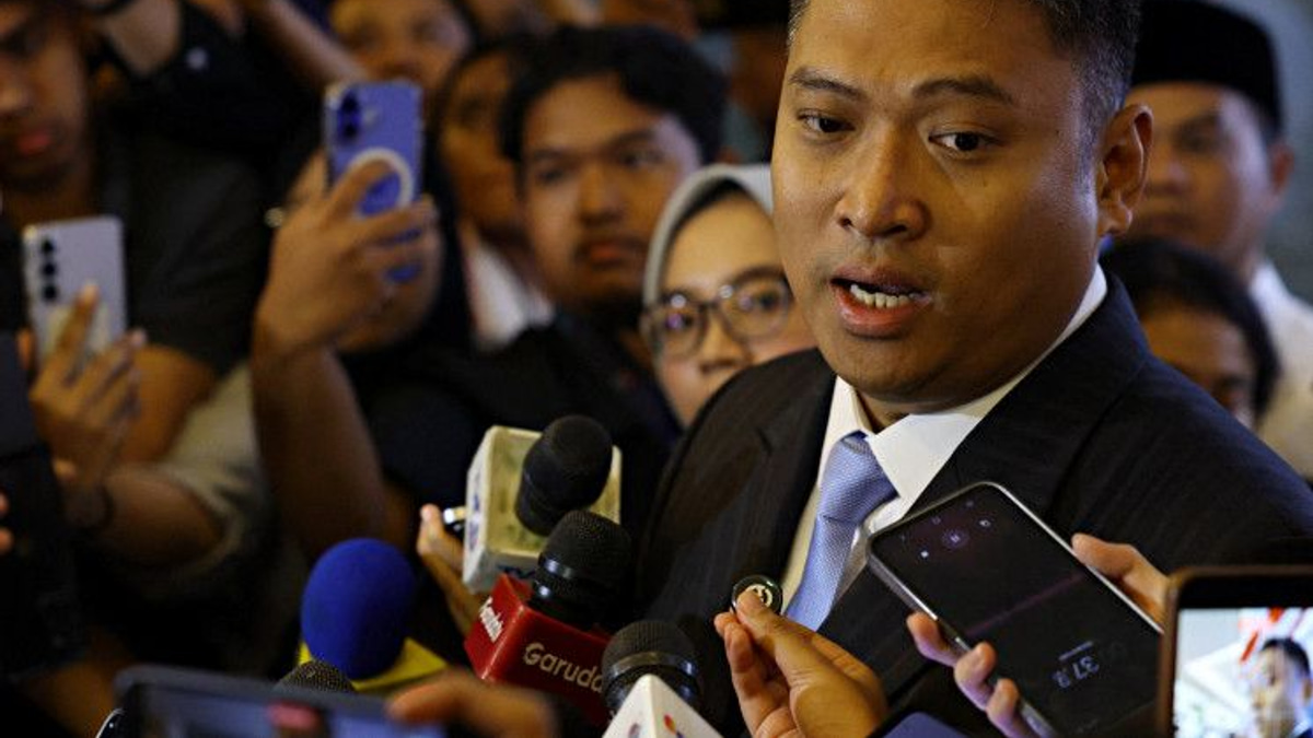 Prabowo's Free Meals Initiative Hit by New Leadership Crisis as Third Agency Head Takes Charge