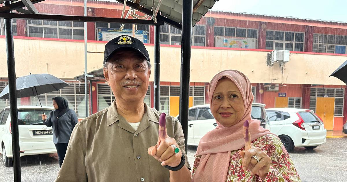 Muhyiddin Targets Over 70 Percent Voter Turnout in Johor Election Despite Wet Weather