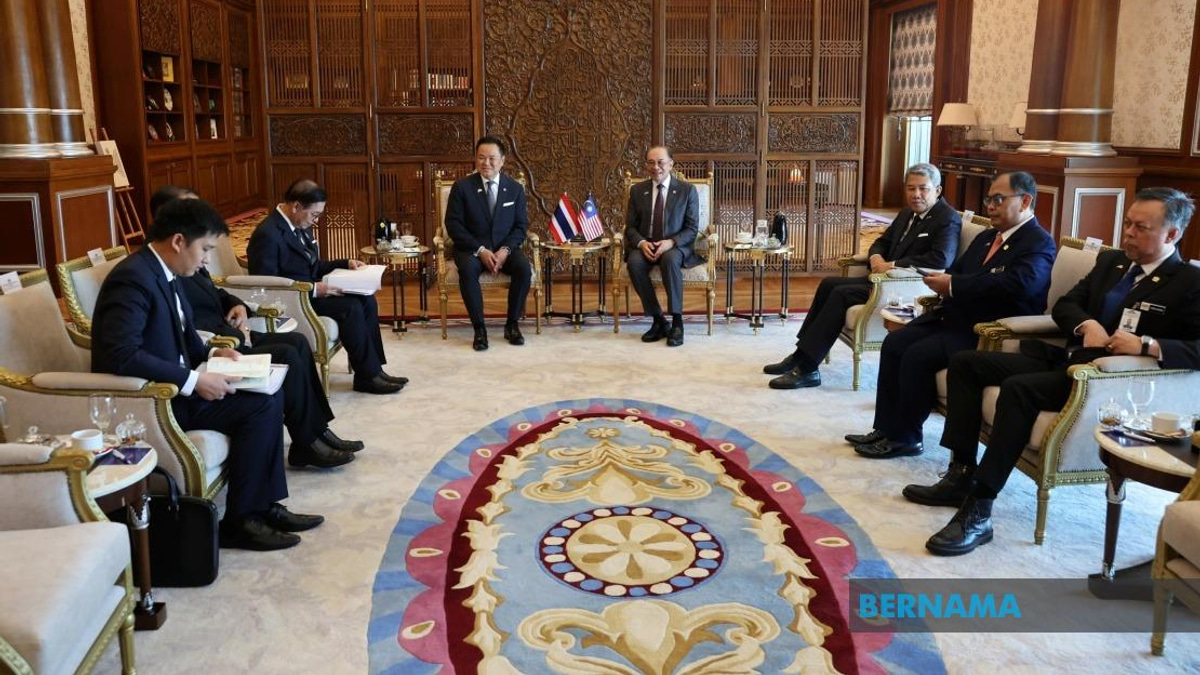 Malaysia Urges Dialogue on Myanmar, Sees Thailand as Key Peace Broker