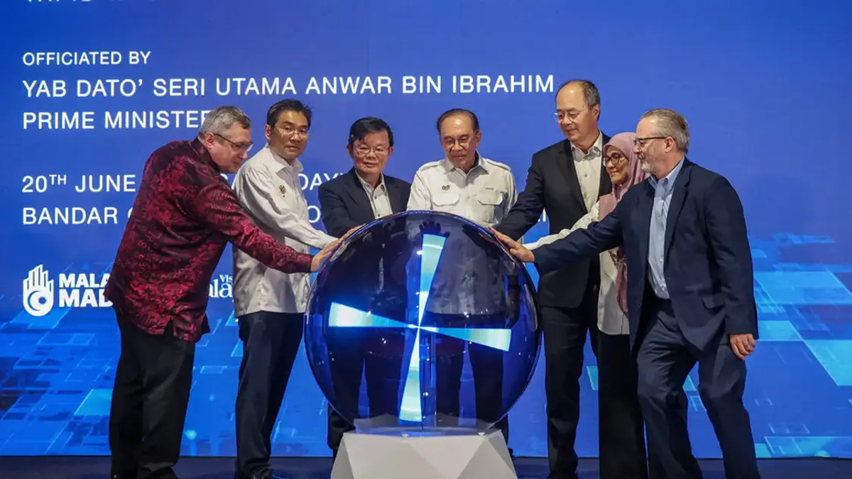 Anwar Appoints Semiconductor Industry Adviser to Bridge University Partnership Gap