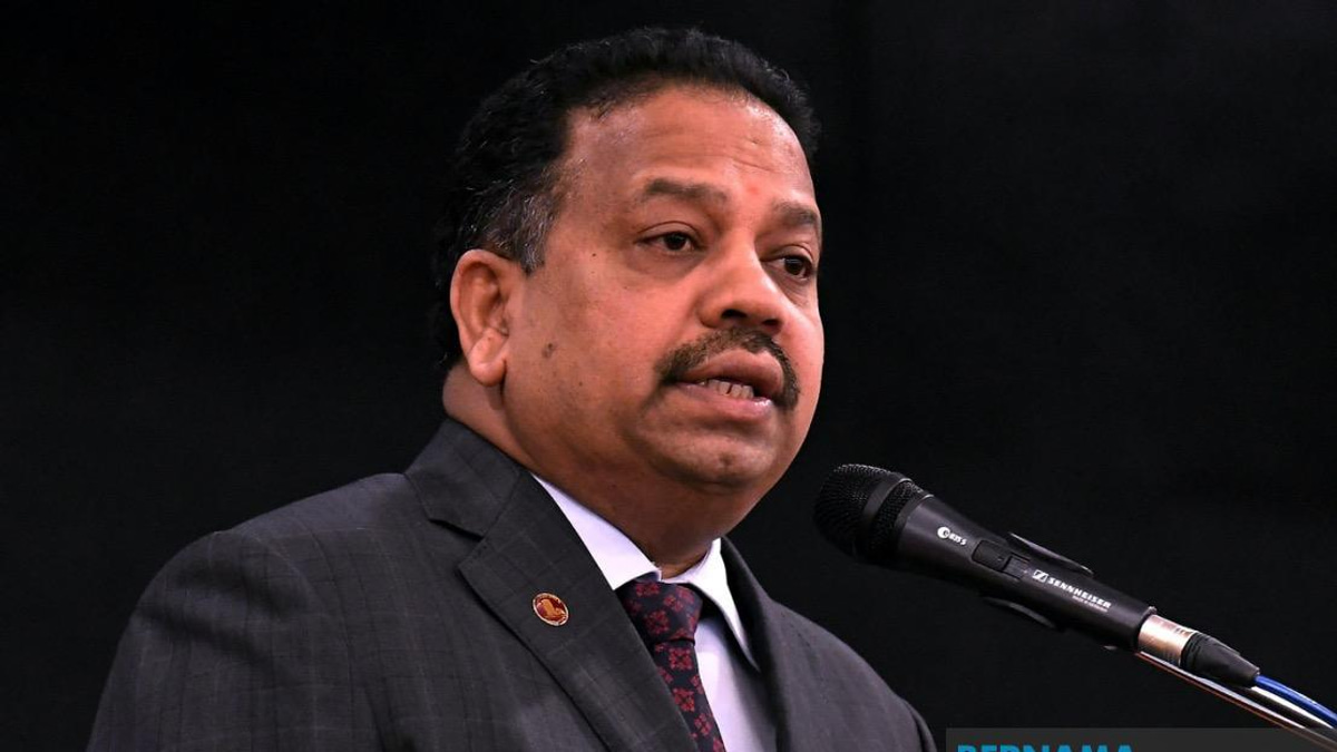 MIC Chief Backs Barisan In Johor Poll, Defends University Funding