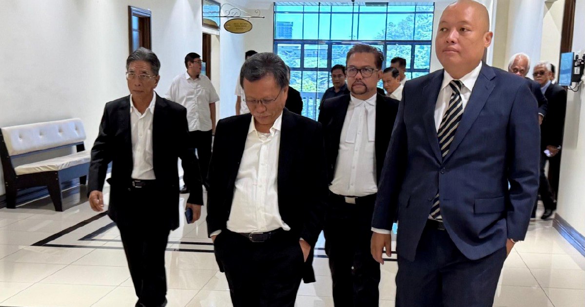 Shafie to Challenge Contempt Conviction, Respects Court Ruling