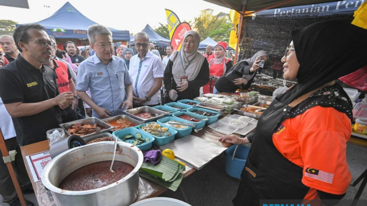 RM9.8 Billion Microfinance Push Targets Street Traders and Small Entrepreneurs