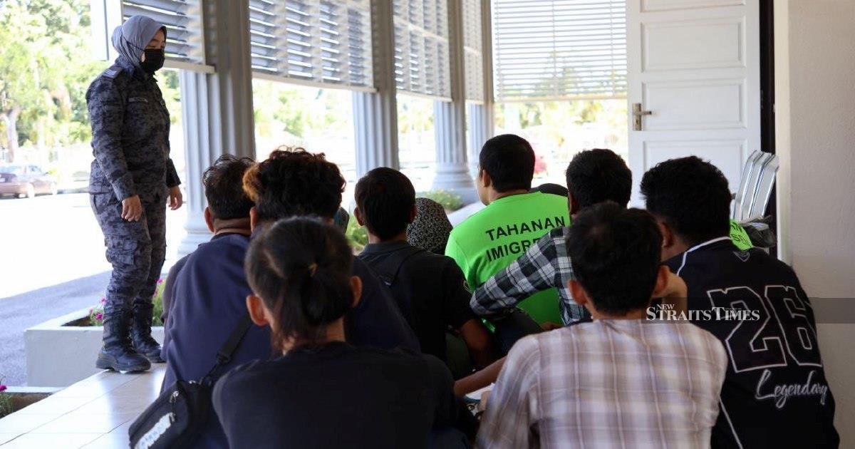 Ten undocumented migrants face court charges for overstaying and illegal entry in Pasir Mas