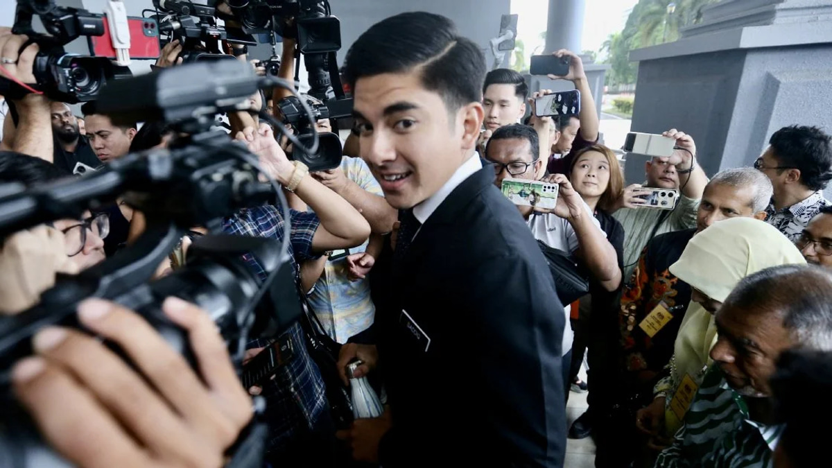Syed Saddiq's Corruption Case Adjourned as Federal Court Delays Verdict on Prosecution Appeal
