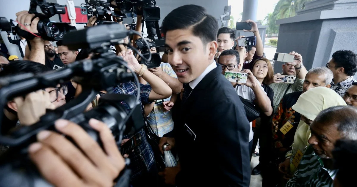 Syed Saddiq's Corruption Case Adjourned as Federal Court Delays Verdict on Prosecution Appeal