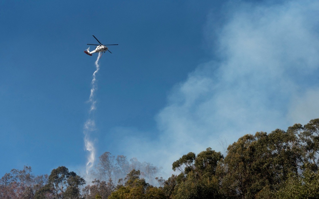 Two Die in Helicopter Crash During Major Utah Wildfire Operation