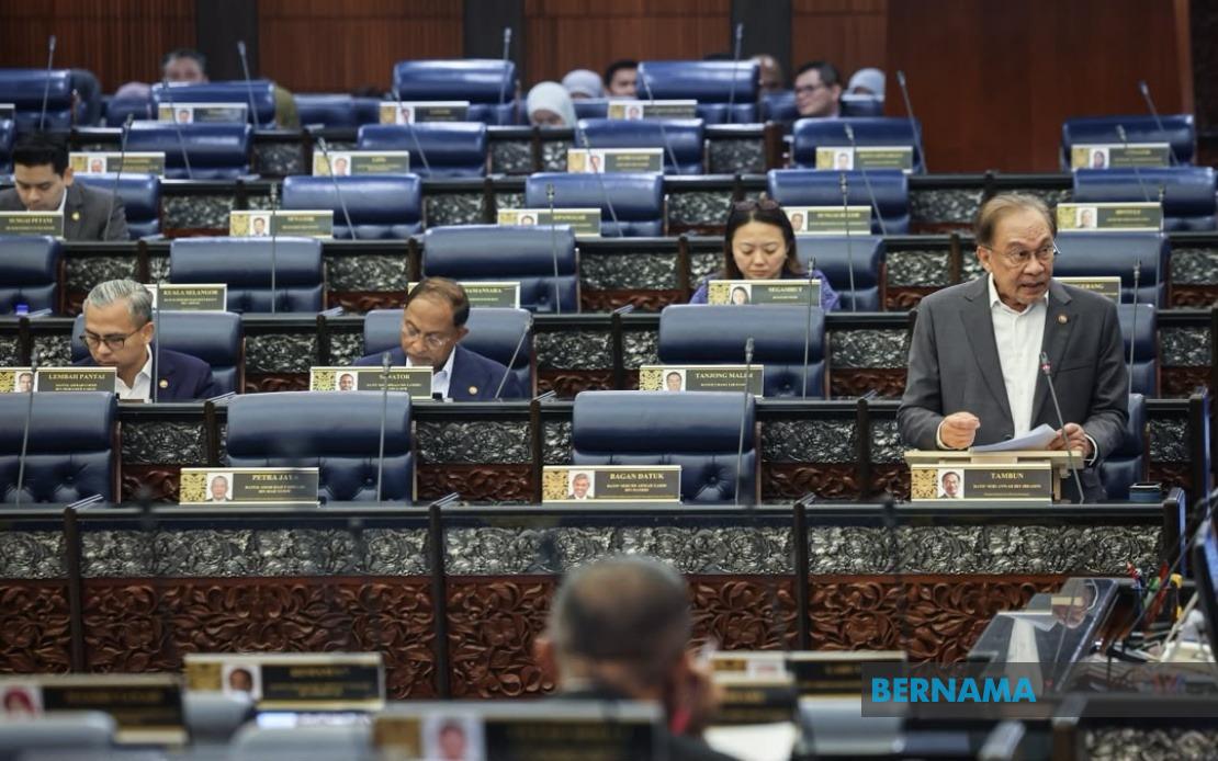 Malaysia's Fuel Prices Remain Competitive Against Saudi Arabia and Qatar, Anwar Asserts
