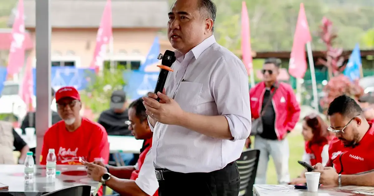 Loke's Electoral Setback Prompts Rethink on Dual-Position Strategy Within DAP