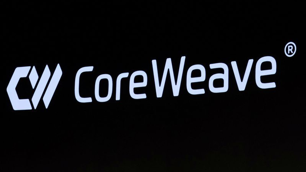 AI Cloud Provider CoreWeave Weighs Chip Price Hedging as Supply Deals Create Financial Risk