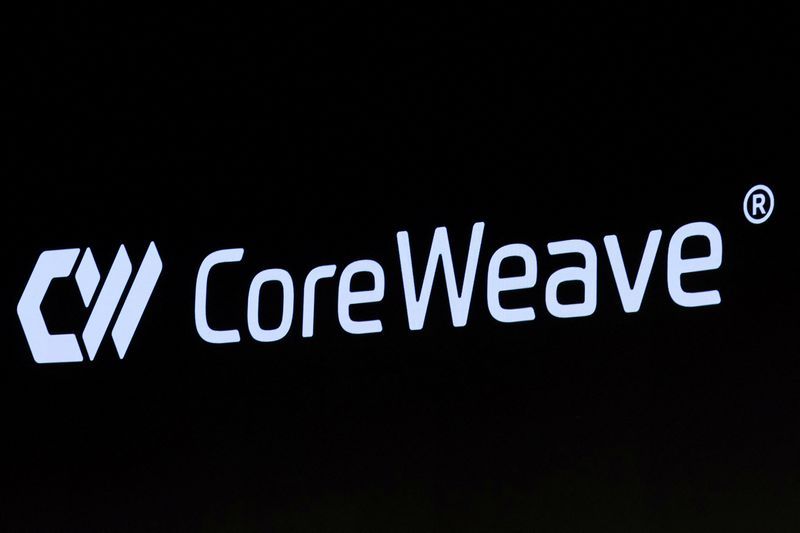 AI Cloud Provider CoreWeave Weighs Chip Price Hedging as Supply Deals Create Financial Risk