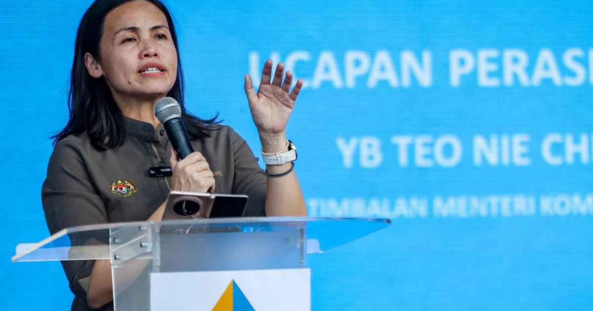 DAP Leader Teo Faces Coordinated Social Media Campaign Linking Her to Gang Activity