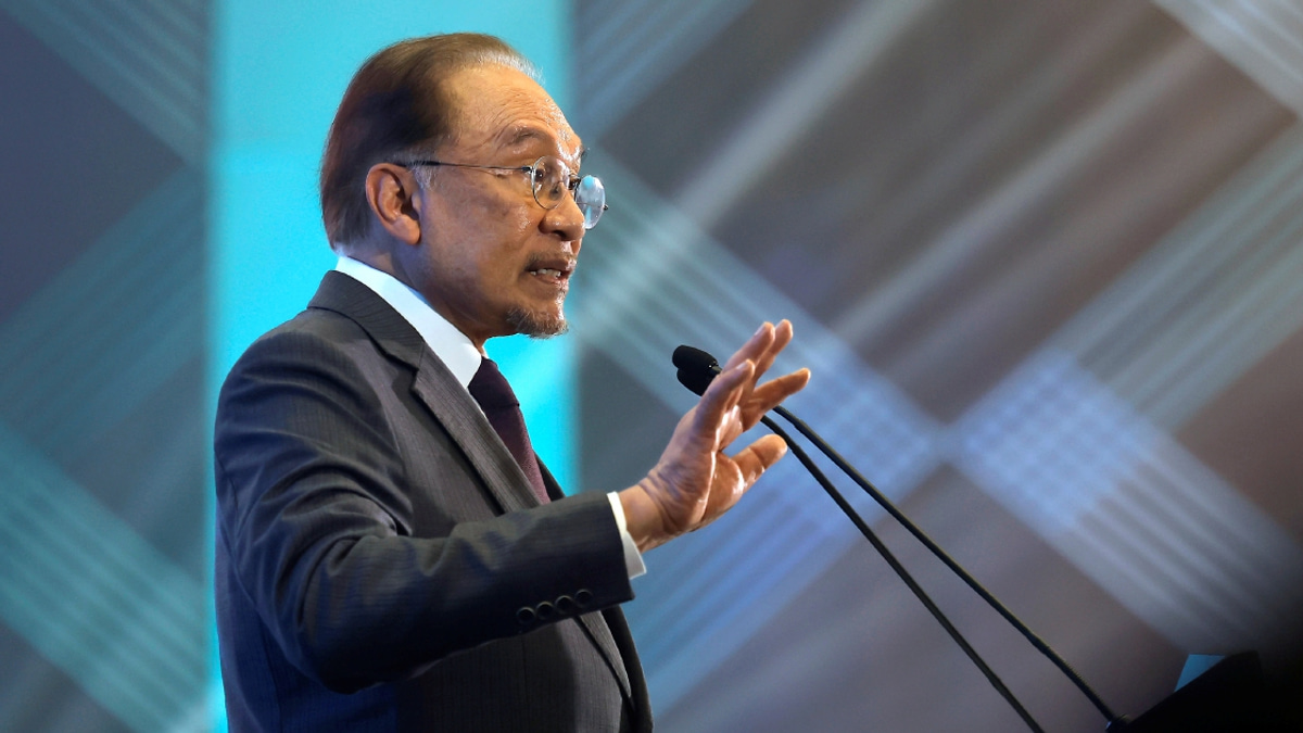 Malaysia's Formula 1 comeback signals global event hosting prowess, says Anwar