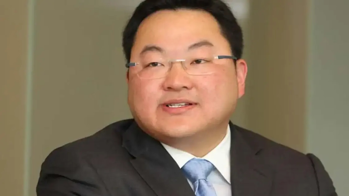 Malaysia Will Pursue Jho Low Regardless of Any US Pardon, Anwar Insists