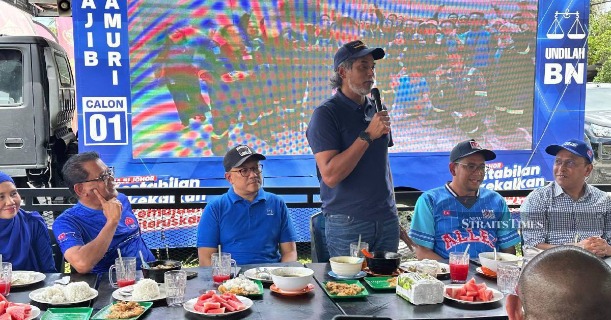 BN must court PAS supporters in non-contested seats, says Khairy