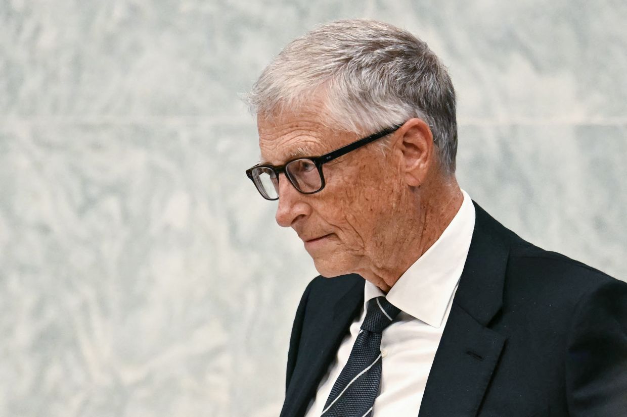 Gates Warns Global Systems Unprepared for AI Disruption Era