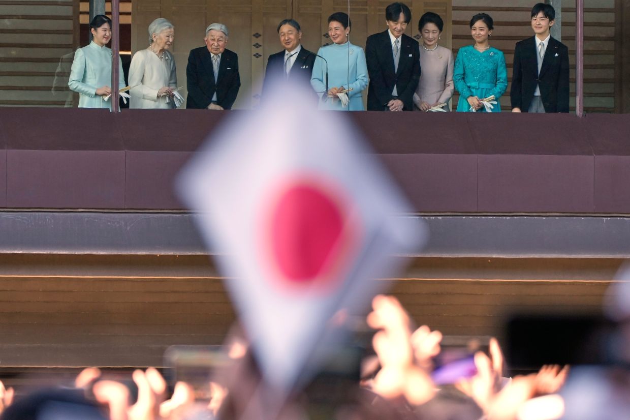 Japan Tweaks Succession Rules but Blocks Female Emperor Despite Public Support