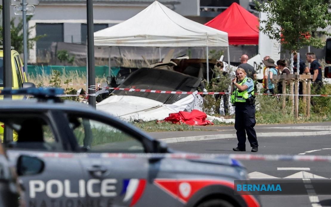 Eleven Dead After Civilian Aircraft Crashes Near Nancy in Eastern France