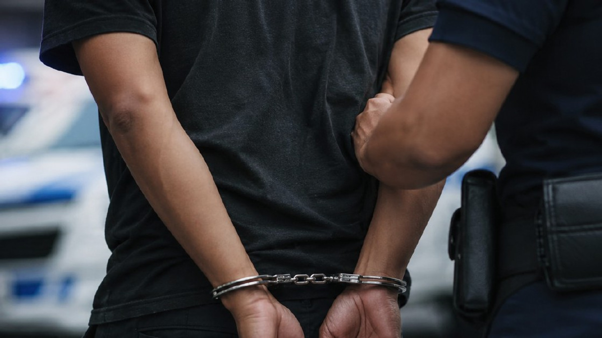 Malaysian held in Singapore with nearly 10kg of cannabis and half a kilogram of methamphetamine