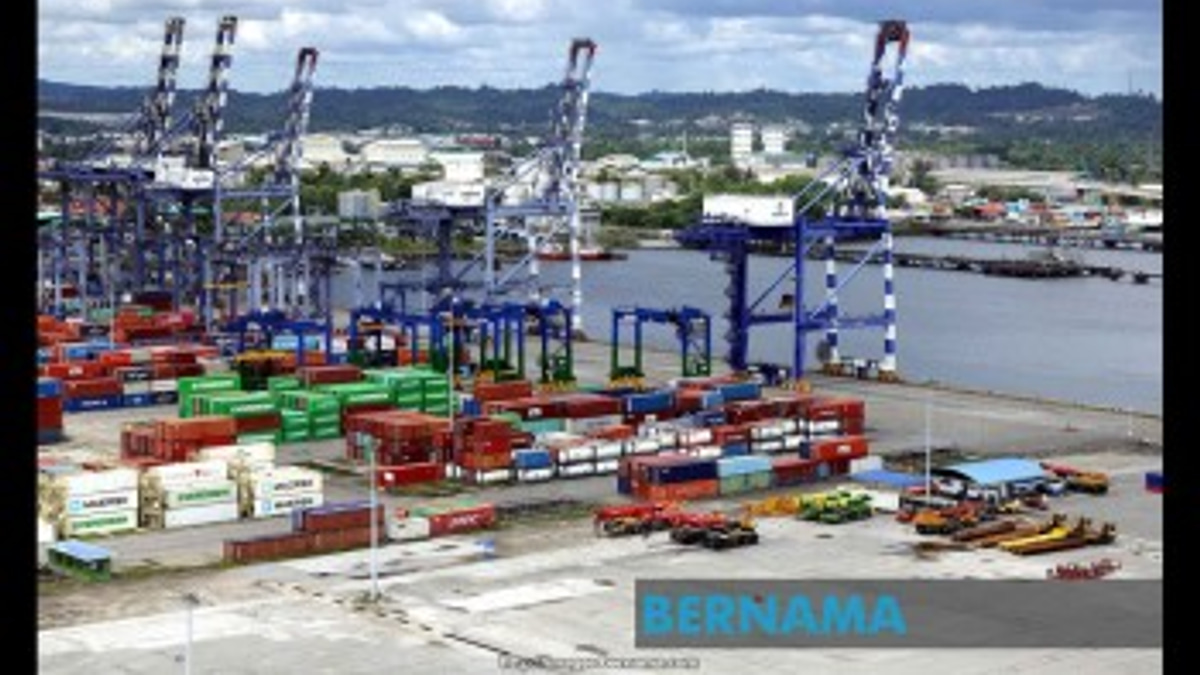 Apex Securities Boosts Malaysia's 2026 Export Growth Forecast to 26.2%, Citing Strong First-Half Performance