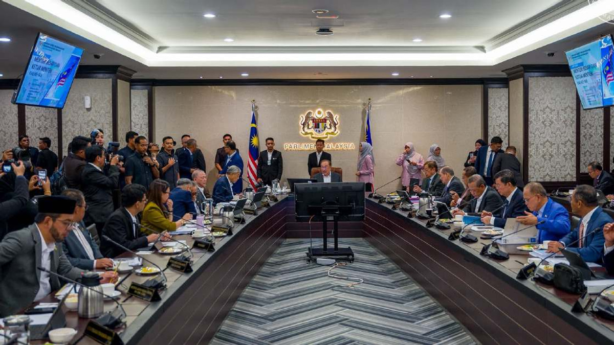 Economic Revival Tops Agenda at 149th Mentri Besar and Chief Minister Meet