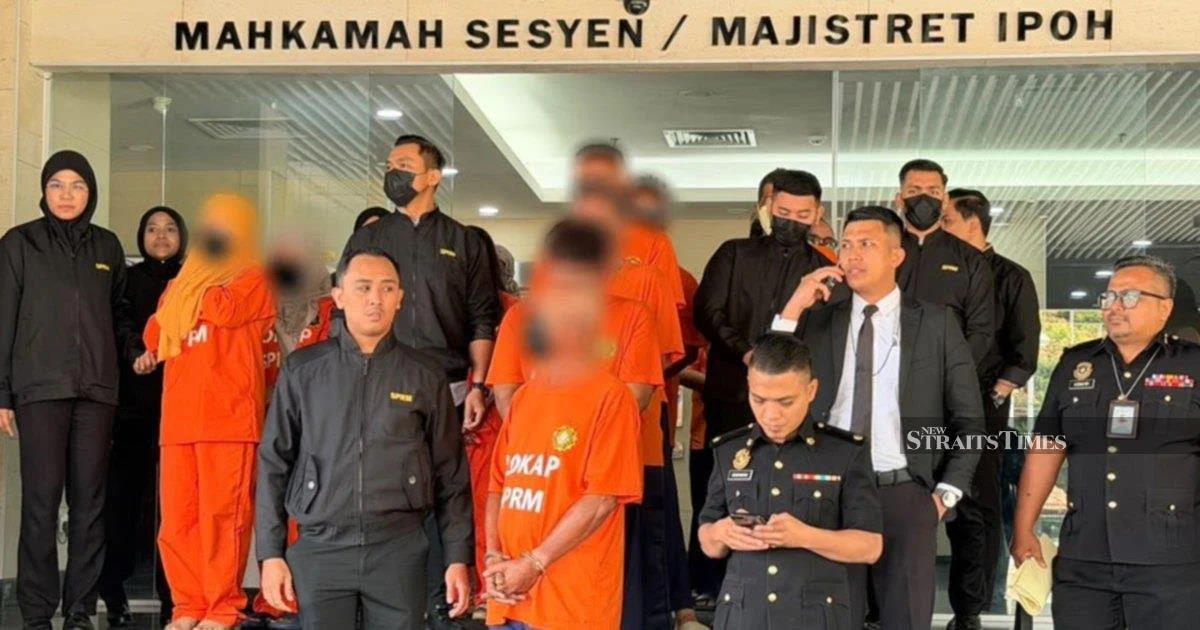 MACC Detains 13 in RM2.5 Million Bribery Probe, Including Agency Leadership