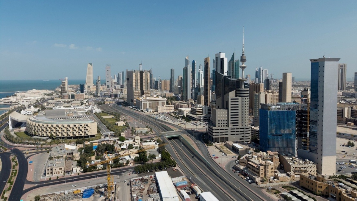 Kuwait Establishes $100 Million Emergency Fund to Rebuild Iran-Conflict Infrastructure