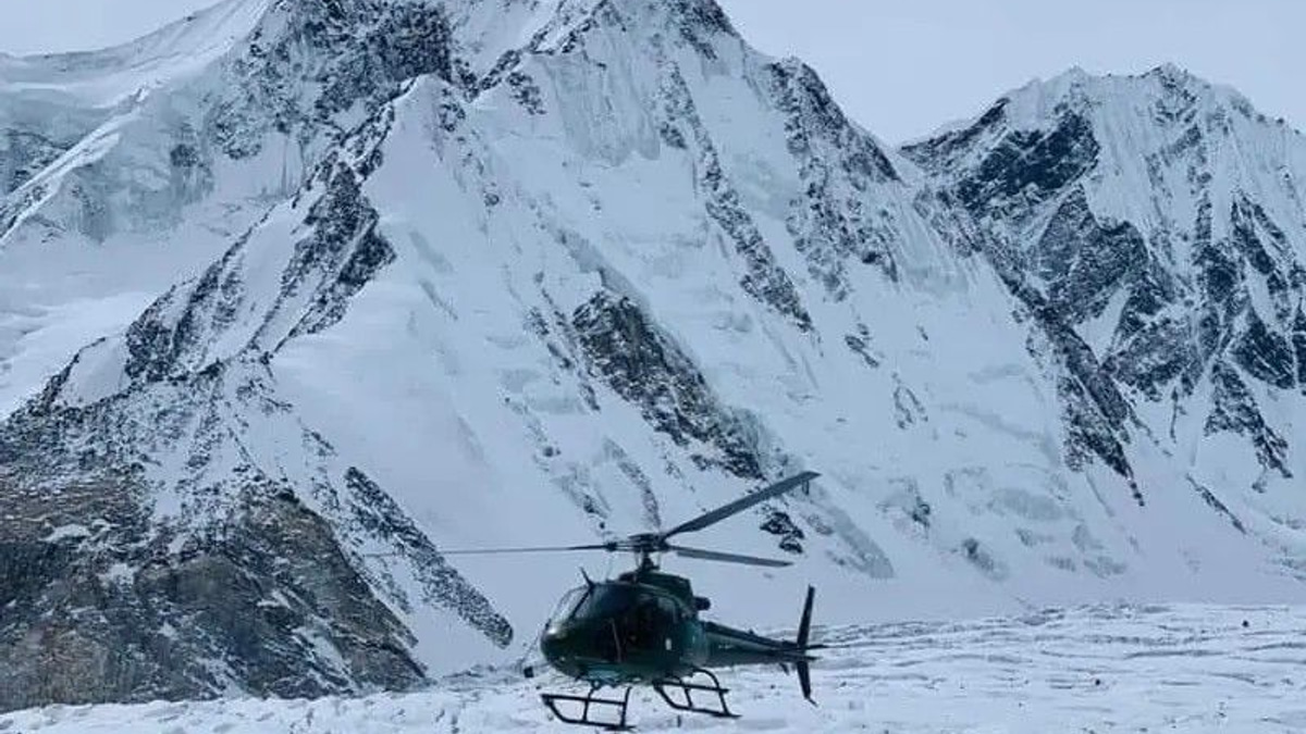 Search continues for 10 climbers missing after Broad Peak avalanche, including record-breaking mountaineer Nirmal Purja