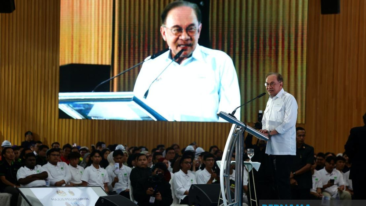 PM Anwar: 25,000 To Gain Skills Through Bakat MADANI Talent Initiative