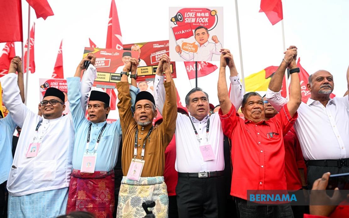 Anthony Loke Defends Chennah Seat Against BN's Siow Kong Choon in N9 Election