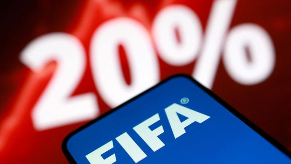 Power and Politics in Global Football: How FIFA, UEFA and the Confederations Shape the Beautiful Game