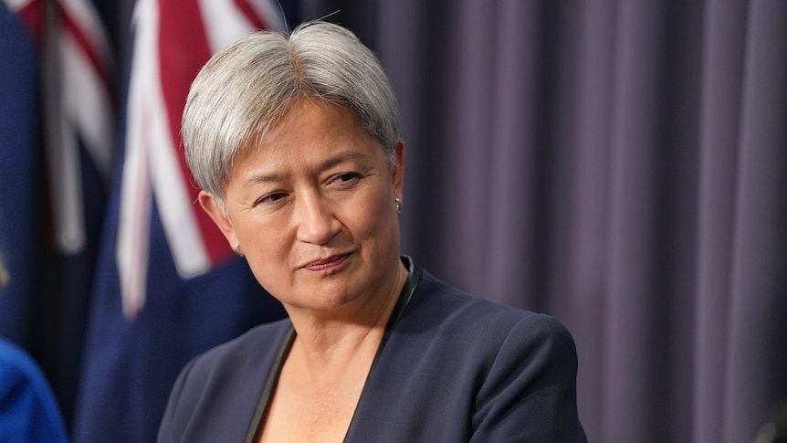 Australia's Foreign Minister Defends Multiculturalism Against Far-Right Push