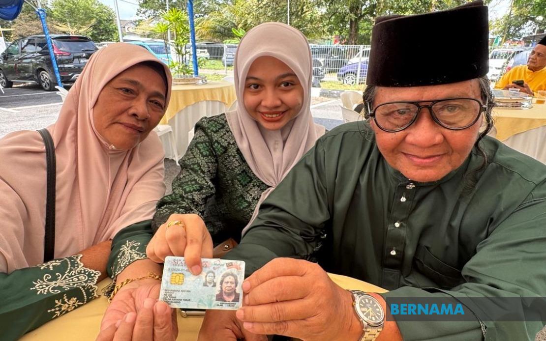 Johor Felda Settlers Finally Secure Land Ownership After Decades-Long Battle