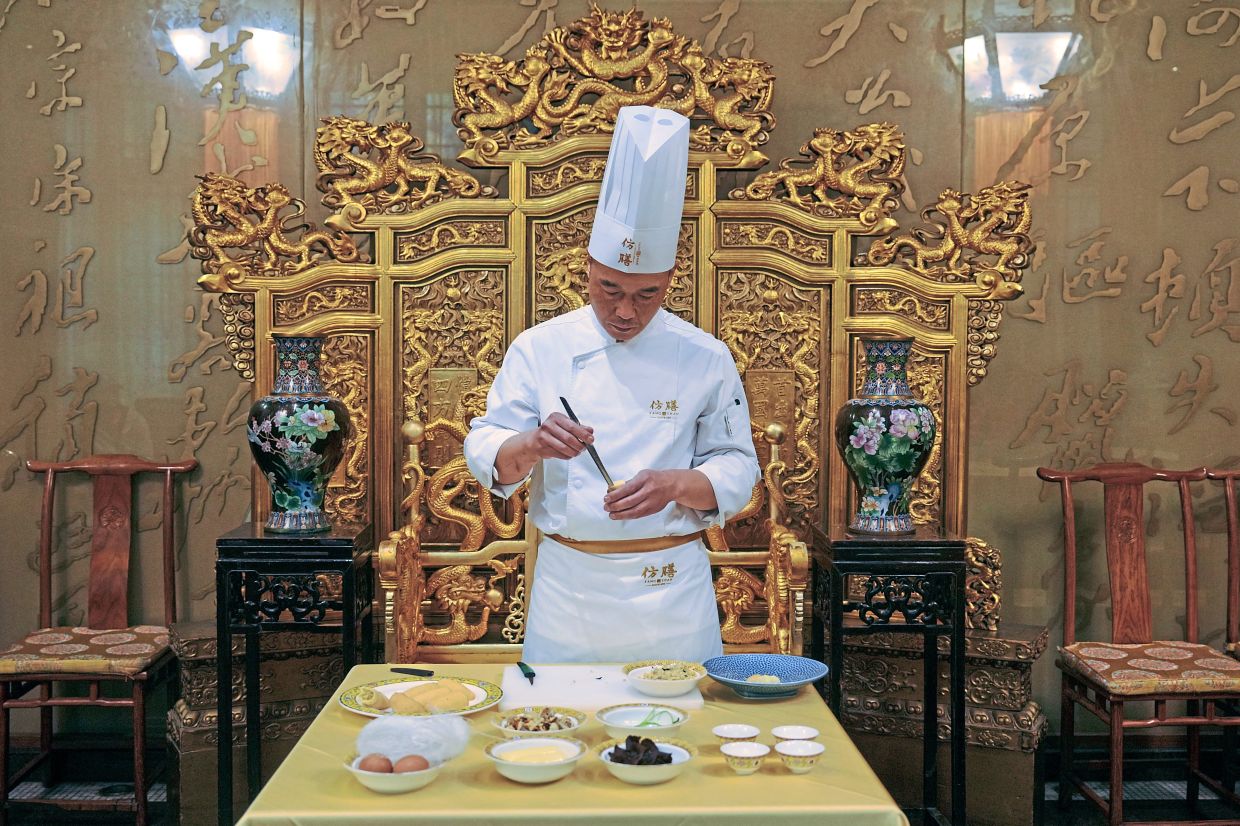The Living Legacy of China's Imperial Kitchen: How Ancient Court Cuisine Thrives in Modern Beijing