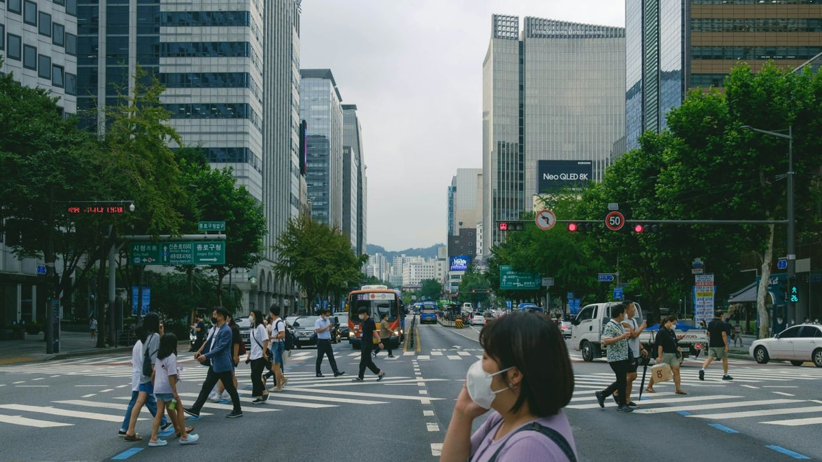 South Korea's New Fake News Law Risks Stifling Press Freedom, Critics Warn
