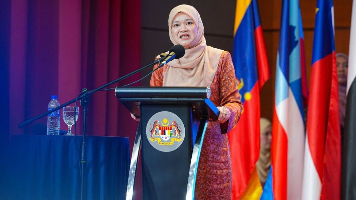 Malaysia to Award Co-curricular Merit to Prison School Students for University Entry