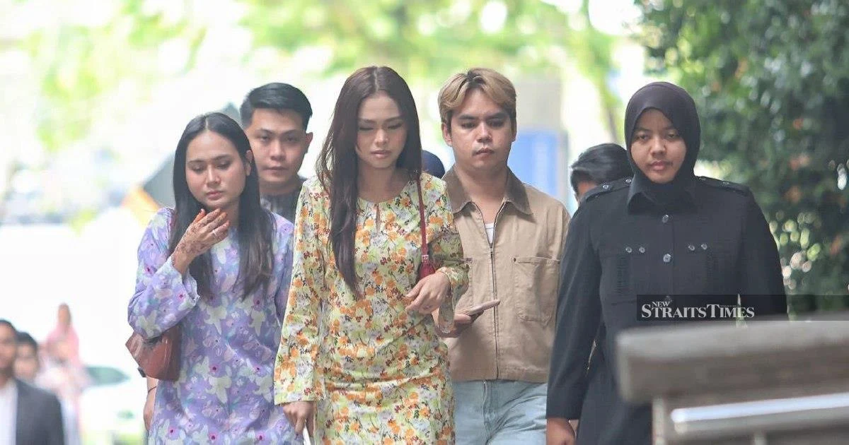 Bella Astillah seeks prayers as Syed Saddiq awaits Federal Court ruling on appeal