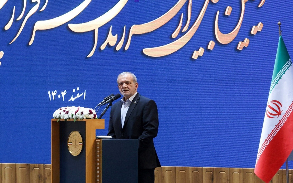 Iran's President Opens Door to Written Nuclear Non-Proliferation Pledge