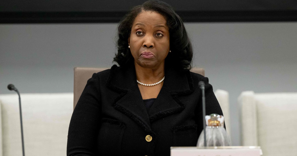 Trump Pushes Fresh Bid to Oust Fed Governor Lisa Cook